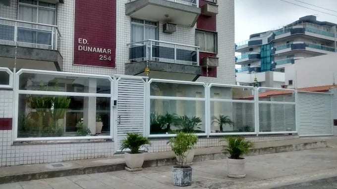 Av. Vereador Antunes N.º 254, Apartamento 48 – Braga – Cabo Frio/RJ