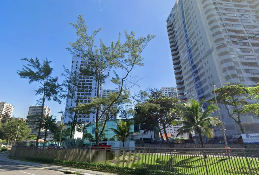 Av. Lucio Costa (antiga Sernambetiba) N.º 6.400, Apartamento 308 – Barra Da Tijuca – Rio De Janeiro/RJ