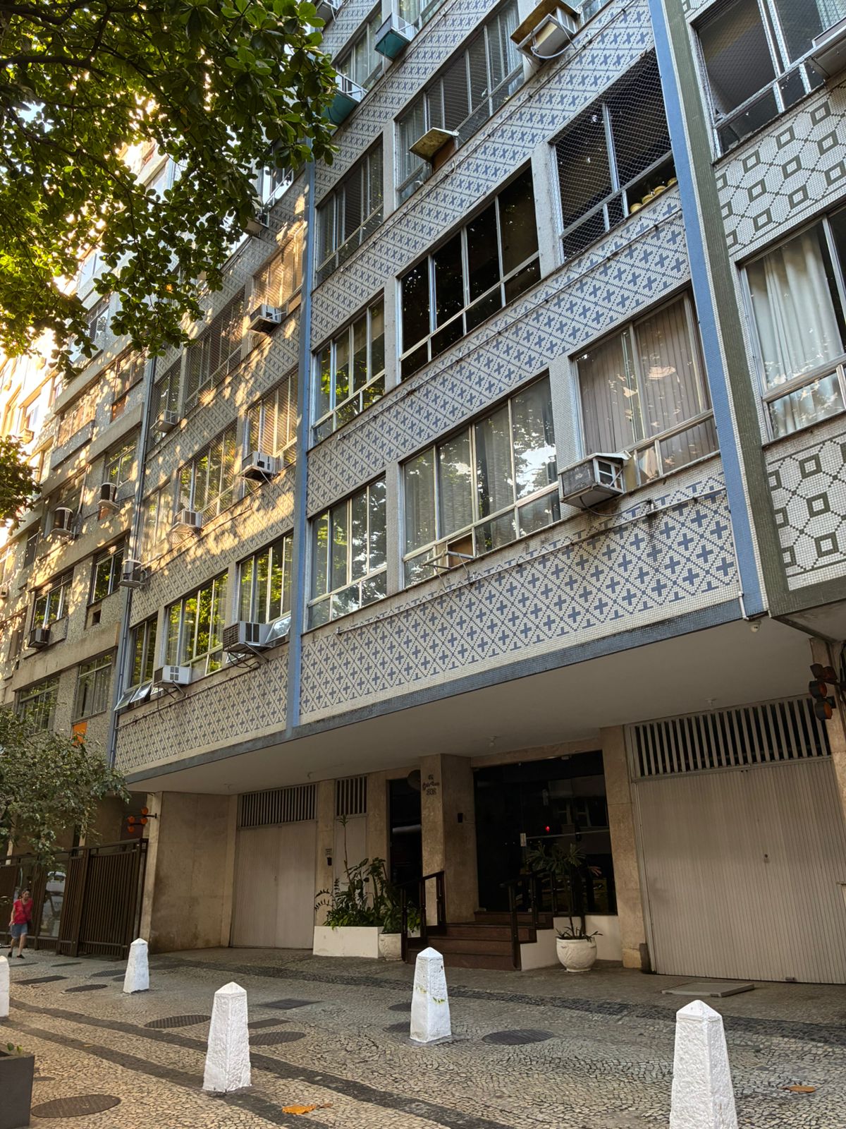 Rua Figueiredo Magalhães N.º 808, Apartamento 1003 – Copacabana – Rio De Janeiro/RJ